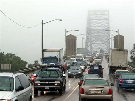 Sagamore bridge traffic cam - Truckers are the lifeblood of American commerce. They take goods across the country, and they make it easier for all of us to be able to buy what we want and need. Truck drivers ha...